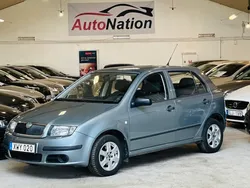 Svart Begagnad 2006 Skoda Fabia Halvkombi | 33 900 kr