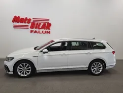 Vit Begagnad 2020 VW Passat GTE Kombi | 299 900 kr (Dyr)