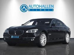Svart Begagnad 2013 BMW 740 Sedan | 219 200 kr