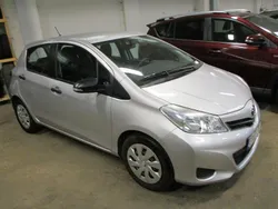 Silver Begagnad 2013 Toyota Yaris Life Halvkombi | 69 000 kr (Superpris)
