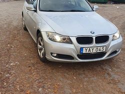 Begagnad 2011 BMW 318 Kombi | 30 000 kr (Superpris)