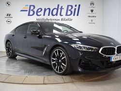 Svart Begagnad 2024 BMW M850 Comfort Edition Sportkupé | 979 500 kr (Marknadspris)