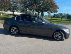 Grå Begagnad 2008 BMW 325 Comfort Edition Sedan | 70 000 kr (Superpris)