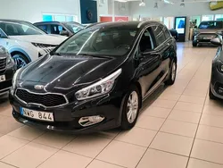 Svart Begagnad 2013 Kia Ceed Sportswagon Comfort Kombi | 114 900 kr (Marknadspris)