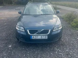 Blå Begagnad 2010 Volvo V50 Momentum Kombi | 13 900 kr (Bra pris)