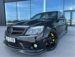 Svart Begagnad 2011 Mercedes C63 AMG AMG Sedan | 350 000 kr (Dyr)