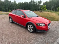 Röd Begagnad 2007 Volvo C30 Halvkombi | 30 000 kr (Marknadspris)