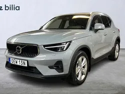 Grå Begagnad 2024 Volvo XC40 Core SUV | 349 900 kr (Bra pris)
