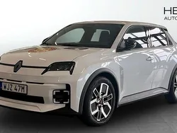 Vit (white) Ny 2025 Renault R5 Techno Halvkombi | 399 900 kr