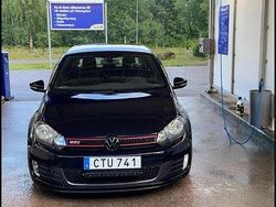 Svart Begagnad 2010 VW Golf VI GTI Halvkombi | 75 000 kr (Bra pris)