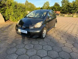 Mörkgrå Begagnad 2009 Toyota Aygo Halvkombi | 37 800 kr (Marknadspris)