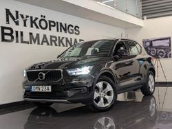 Svart Begagnad 2020 Volvo XC40 Momentum SUV | 274 900 kr (Marknadspris)