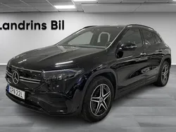 Svart (nattsvart) Begagnad 2022 Mercedes EQA300 AMG line SUV | 419 900 kr (Bra pris)