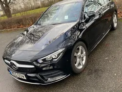 Svart Begagnad 2020 Mercedes CLA180 Shooting Brake AMG Kombi | 300 000 kr (Marknadspris)