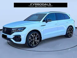 Vit Begagnad 2020 VW Touareg R SUV | 625 000 kr (Marknadspris)