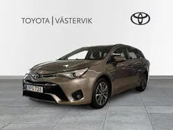 Brun Begagnad 2015 Toyota Avensis Multidrive S Kombi | 169 900 kr (Lite dyr)