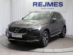 Grå Begagnad 2022 Volvo XC60 Core SUV | 494 500 kr (Marknadspris)