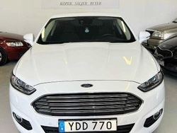 Vit Begagnad 2016 Ford Mondeo Halvkombi | 134 899 kr (Bra pris)