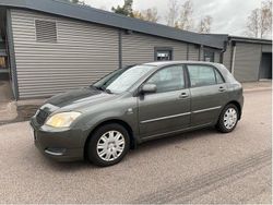 Begagnad 2002 Toyota Corolla Halvkombi | 29 900 kr