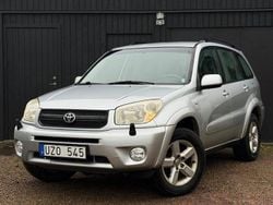 Silver Begagnad 2004 Toyota RAV4 SUV | 34 900 kr (Bra pris)