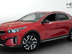 Röd (red) Begagnad 2023 Kia XCeed Advance SUV | 279 900 kr (Bra pris)