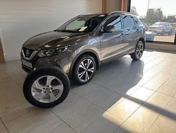 Grå Begagnad 2019 Nissan Qashqai SUV | 209 000 kr (Lite dyr)