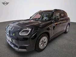 Svart Begagnad 2024 Mini Countryman SUV | 439 900 kr