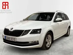 Vit Begagnad 2018 Skoda Octavia Kombi | 179 900 kr (Lite dyr)