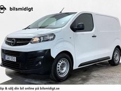 Vit Begagnad 2021 Opel Vivaro-e Combi Business Van | 279 900 kr
