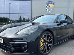 Svart Begagnad 2019 Porsche Panamera Turbo S Sedan | 999 900 kr