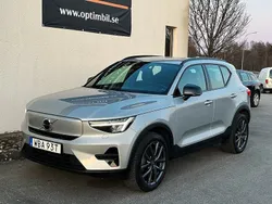 Silver Begagnad 2023 Volvo XC40 Core SUV | 425 900 kr