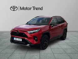 Röd Begagnad 2024 Toyota RAV4 Hybrid Sport SUV | 484 900 kr (Marknadspris)