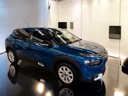 Blå Begagnad 2018 Citroën C4 Cactus PureTech Halvkombi | 99 900 kr (Marknadspris)