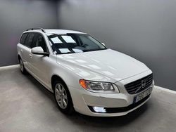 Vit Begagnad 2014 Volvo V70 Kinetic Kombi | 89 900 kr (Marknadspris)
