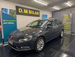 Mörkgrå Begagnad 2011 VW Passat Kombi | 59 900 kr (Marknadspris)
