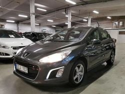 Mörkgrå Begagnad 2013 Peugeot 308 Halvkombi | 39 900 kr (Marknadspris)