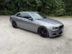 Grå Begagnad 2007 BMW 335 Cabriolet Comfort Edition Cab | 180 000 kr (Marknadspris)