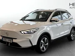 Vit (white) Begagnad 2022 MG ZS Luxury Sedan | 249 900 kr (Bra pris)