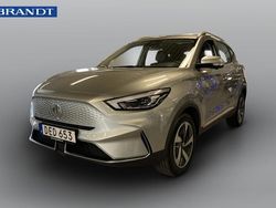 Grå Begagnad 2022 MG ZS Luxury Sedan | 249 900 kr (Marknadspris)