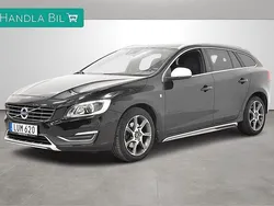 Svart Begagnad 2015 Volvo V60 Ocean Race Kombi | 159 900 kr (Marknadspris)