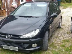 Svart Begagnad 2003 Peugeot 206 GTi Halvkombi | 5 000 kr (Superpris)