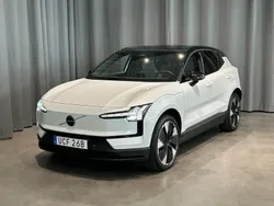 Vit Begagnad 2025 Volvo EX30 Performance SUV | 429 000 kr (Bra pris)