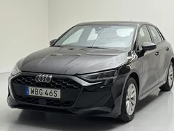 Svart Begagnad 2025 Audi A3 Proline | 304 000 kr (Marknadspris)