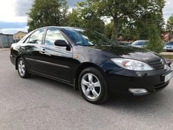 Svart Begagnad 2001 Toyota Camry Sedan | 38 900 kr