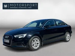 Svart Begagnad 2018 Audi A3 Attraction Sedan | 199 990 kr (Marknadspris)