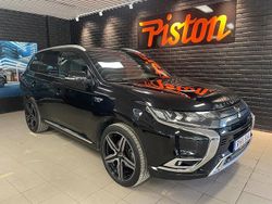 Svart Begagnad 2019 Mitsubishi Outlander P-HEV SUV | 229 000 kr (Marknadspris)