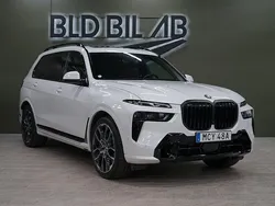 Vit Begagnad 2022 BMW X7 Comfort Edition SUV | 1 249 900 kr