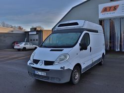 Vit Begagnad 2007 Renault Trafic Minibuss | 79 900 kr (Marknadspris)