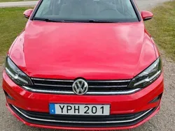 Röd Begagnad 2018 VW Golf VII Halvkombi | 136 000 kr (Bra pris)