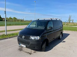 Svart Begagnad 2014 VW T5 Van | 115 000 kr (Dyr)